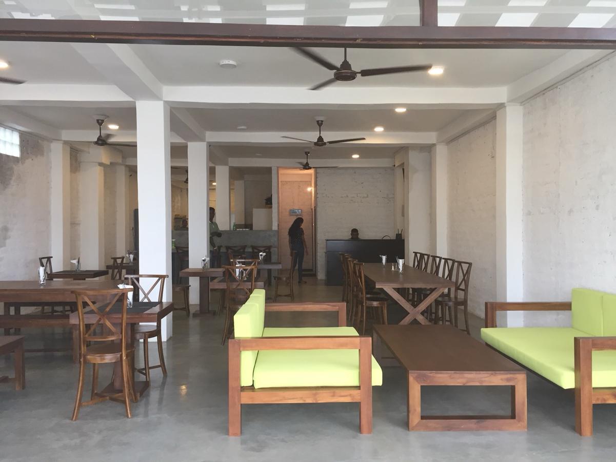 Kaori Cafe And Villa 韦利格默 外观 照片